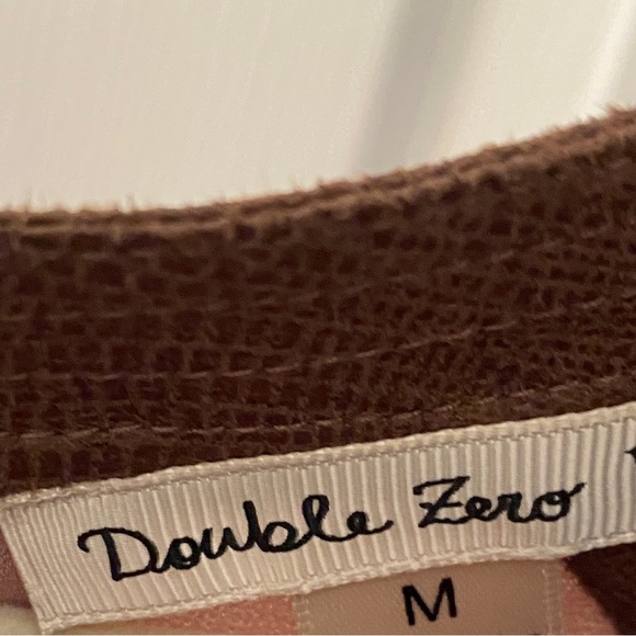 Double Zero Pleated Cross Front And Back Suede Leather Trim Crop Top - Picture 10 of 12